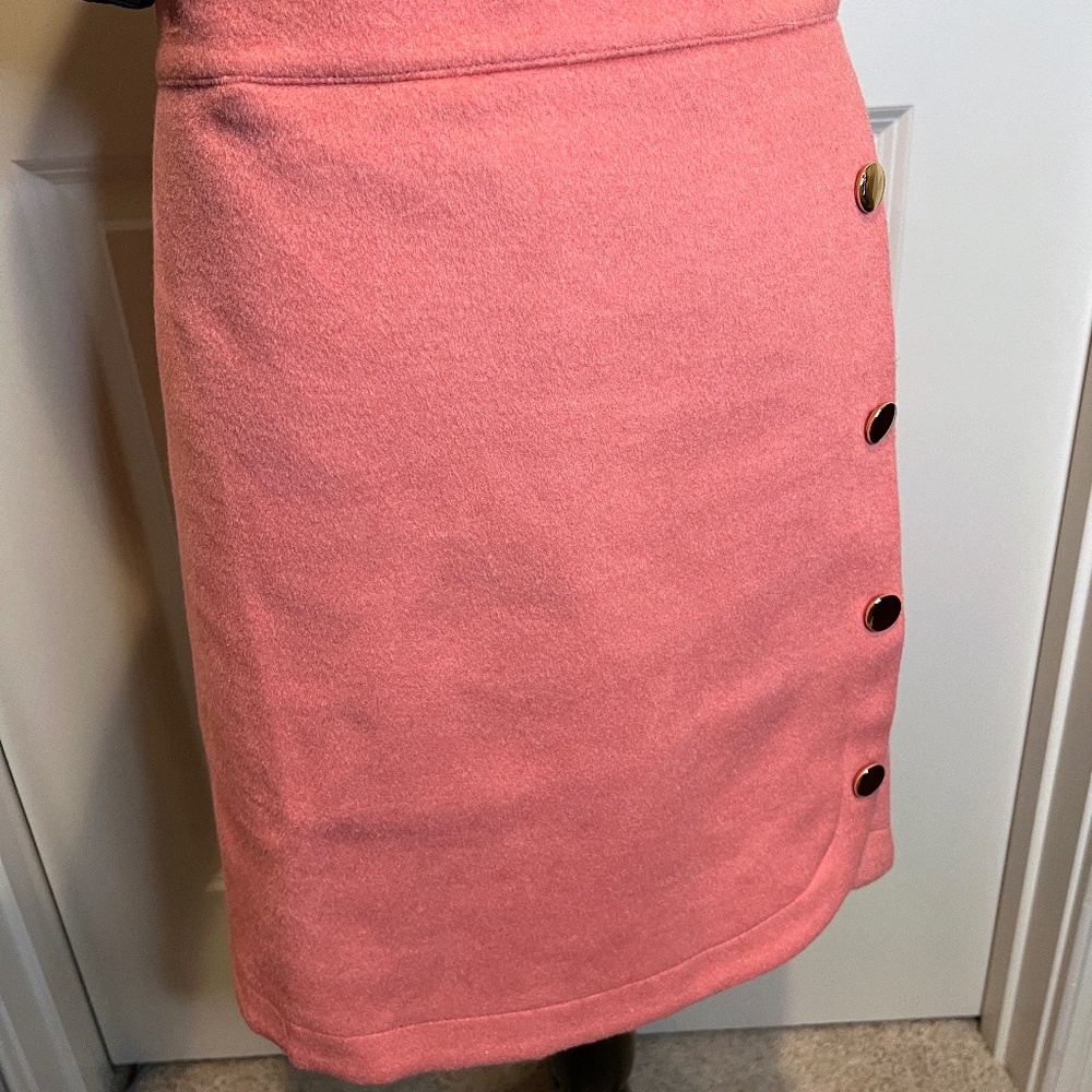 New with Tags Loft Size 14 Pink Button Skirt